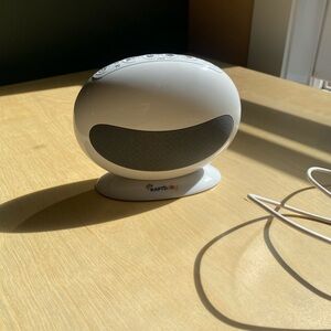 RAPTBABY deluxe sound machine for babies. Nature sounds, heartbeat, classical